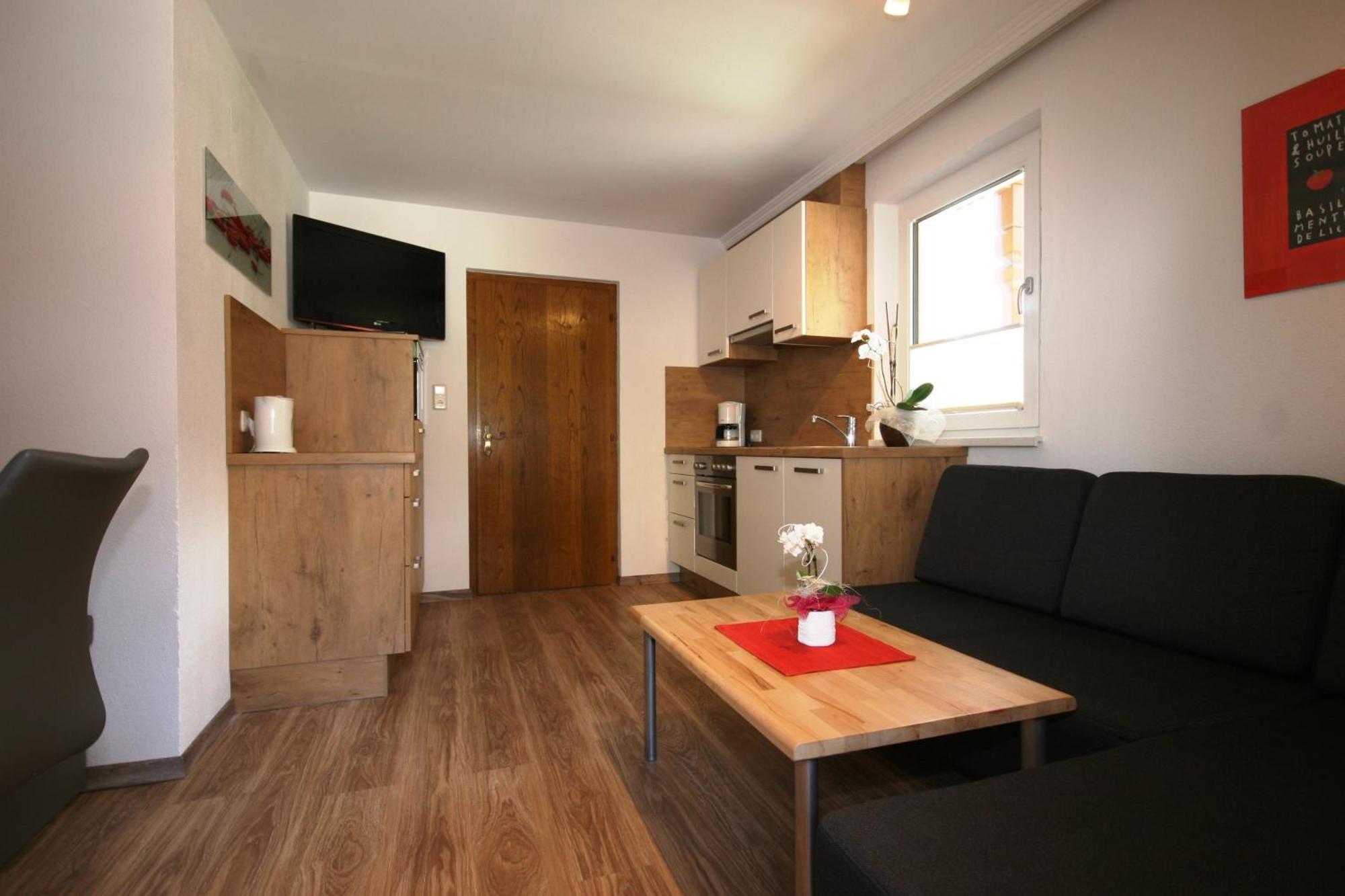 Apart Edelhof Mayrhofen Room photo